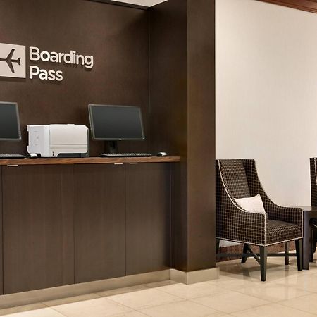 Courtyard By Marriott Tysons Mclean Hotel Tysons Corner Buitenkant foto