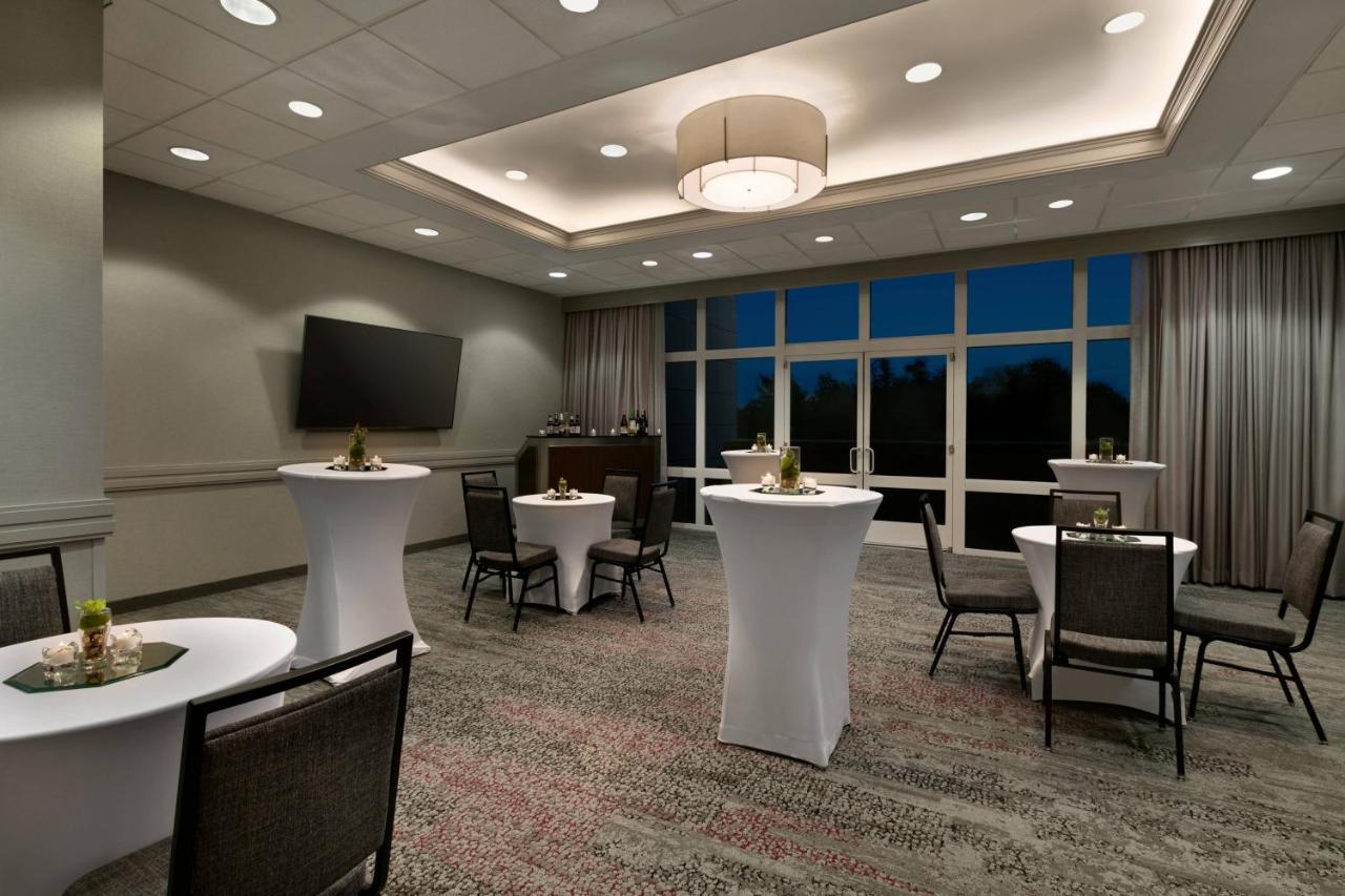 Courtyard By Marriott Tysons Mclean Hotel Tysons Corner Buitenkant foto